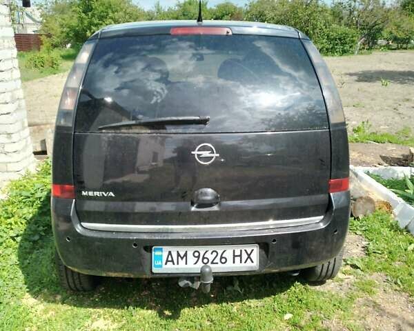 Черный Опель Мерива, объемом двигателя 1.36 л и пробегом 160 тыс. км за 4500 $, фото 2 на Automoto.ua