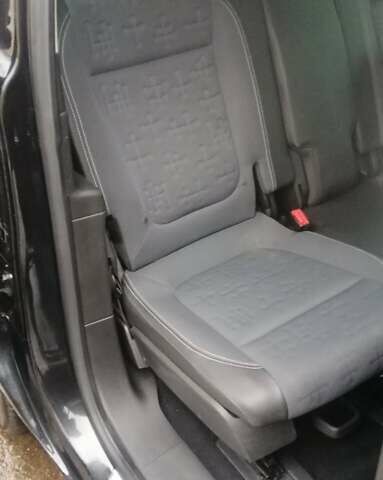 Черный Опель Мерива, объемом двигателя 1.36 л и пробегом 210 тыс. км за 7100 $, фото 7 на Automoto.ua