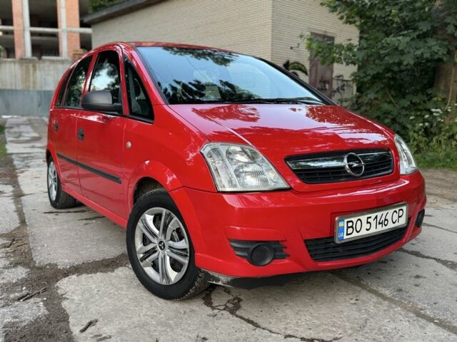 Красный Опель Мерива, объемом двигателя 1.4 л и пробегом 186 тыс. км за 4200 $, фото 4 на Automoto.ua