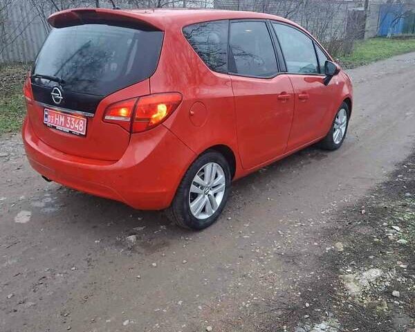 Червоний Опель Меріва, об'ємом двигуна 1.4 л та пробігом 86 тис. км за 9200 $, фото 2 на Automoto.ua