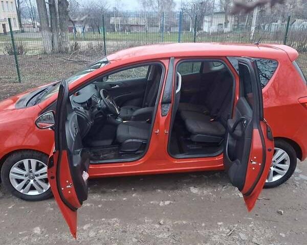 Червоний Опель Меріва, об'ємом двигуна 1.4 л та пробігом 86 тис. км за 9200 $, фото 5 на Automoto.ua