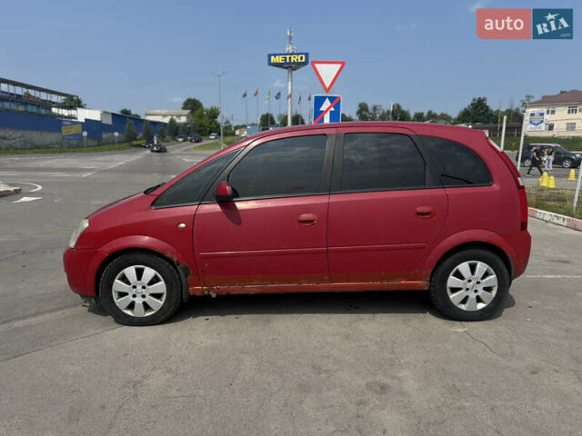 Красный Опель Мерива, объемом двигателя 1.6 л и пробегом 272 тыс. км за 2000 $, фото 2 на Automoto.ua