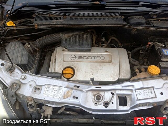 Опель Мерива, объемом двигателя 1.6 л и пробегом 228 тыс. км за 3500 $, фото 1 на Automoto.ua