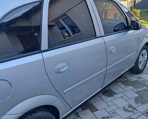 Опель Мерива, объемом двигателя 1.6 л и пробегом 261 тыс. км за 3200 $, фото 12 на Automoto.ua