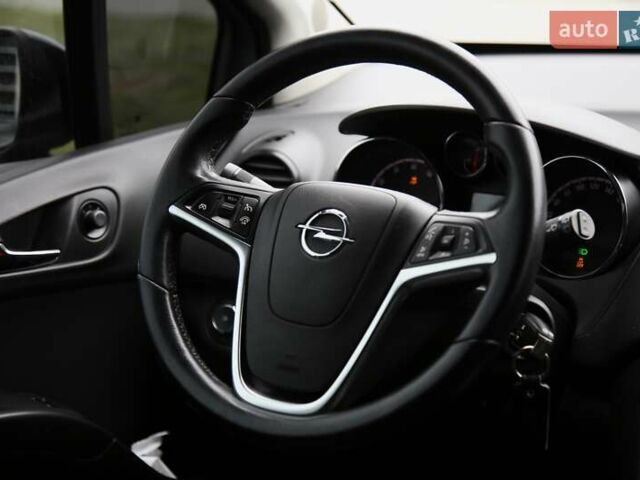 Опель Мерива, объемом двигателя 1.36 л и пробегом 230 тыс. км за 5600 $, фото 13 на Automoto.ua