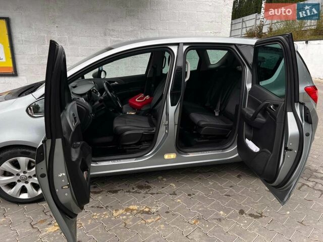 Опель Меріва, об'ємом двигуна 1.69 л та пробігом 246 тис. км за 6500 $, фото 5 на Automoto.ua
