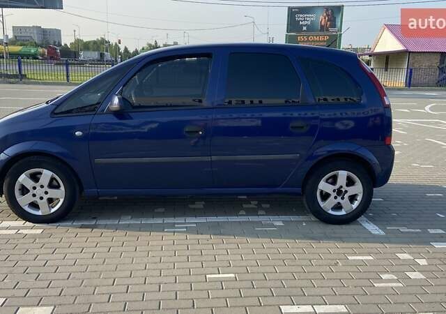 Опель Мерива, объемом двигателя 1.7 л и пробегом 365 тыс. км за 3700 $, фото 4 на Automoto.ua