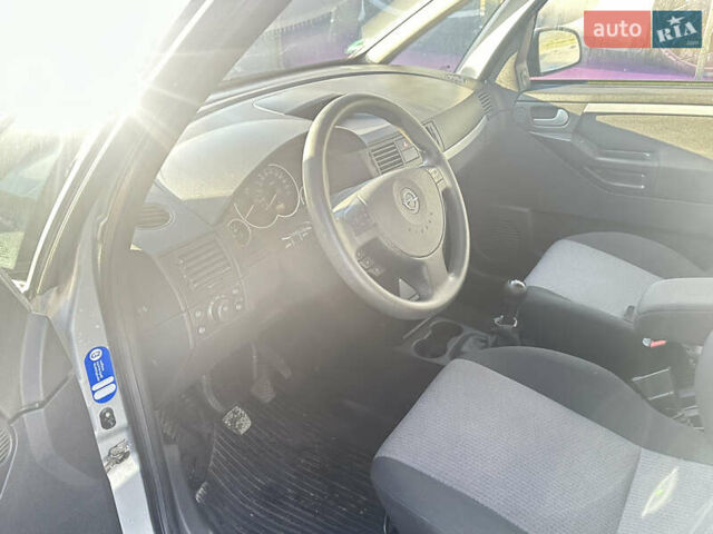Опель Мерива, объемом двигателя 1.6 л и пробегом 107 тыс. км за 5500 $, фото 40 на Automoto.ua