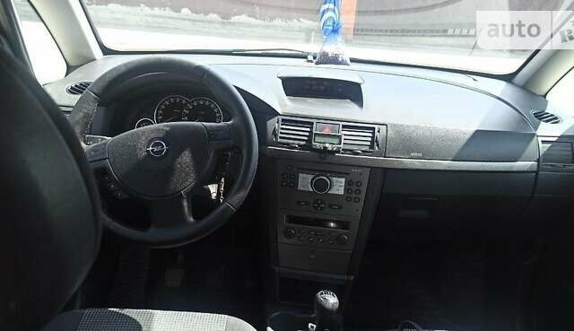 Опель Мерива, объемом двигателя 0 л и пробегом 252 тыс. км за 4200 $, фото 1 на Automoto.ua