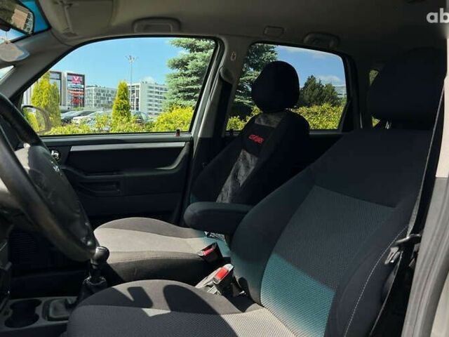 Опель Мерива, объемом двигателя 1.7 л и пробегом 187 тыс. км за 5990 $, фото 11 на Automoto.ua