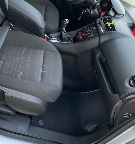 Опель Меріва, об'ємом двигуна 1.25 л та пробігом 225 тис. км за 5450 $, фото 18 на Automoto.ua