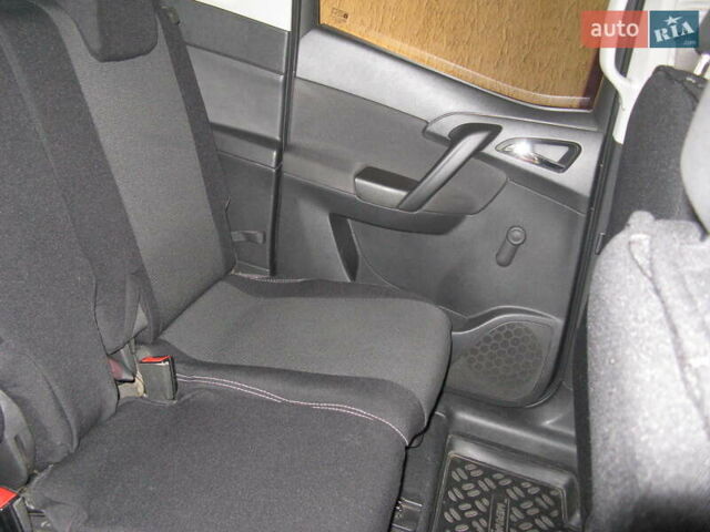 Опель Меріва, об'ємом двигуна 1.25 л та пробігом 224 тис. км за 9300 $, фото 4 на Automoto.ua