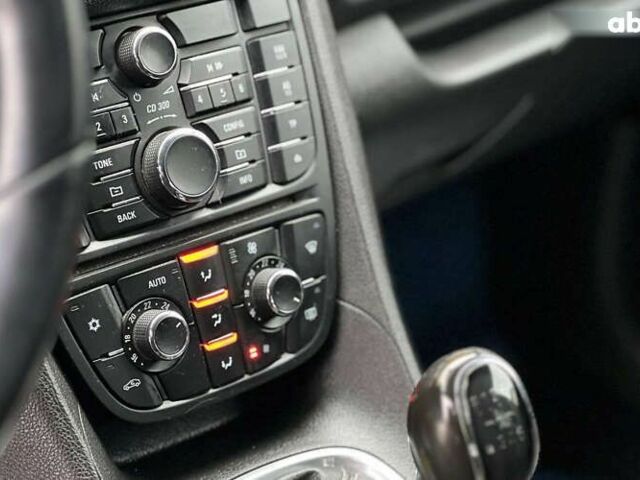 Опель Меріва, об'ємом двигуна 1.6 л та пробігом 313 тис. км за 8300 $, фото 16 на Automoto.ua