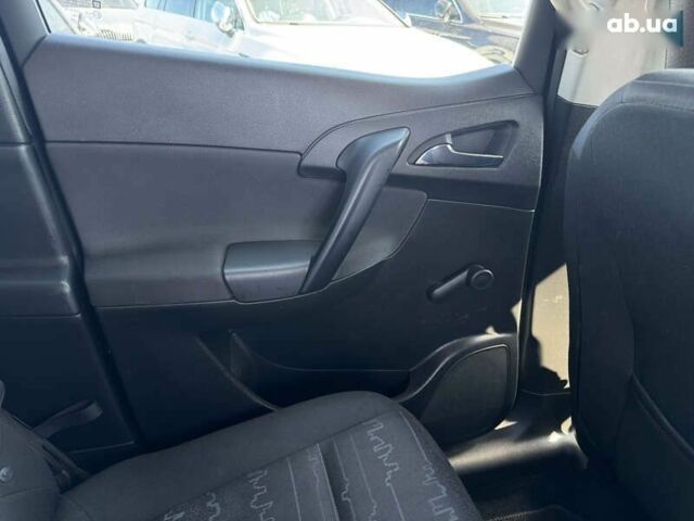 Опель Меріва, об'ємом двигуна 1.4 л та пробігом 236 тис. км за 8500 $, фото 19 на Automoto.ua
