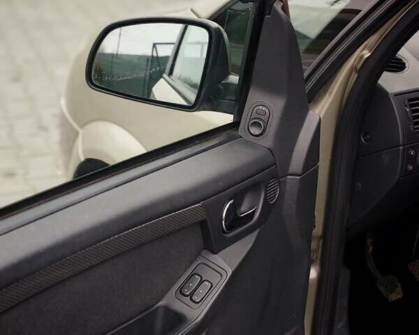 Жовтий Опель Меріва, об'ємом двигуна 1.6 л та пробігом 141 тис. км за 4500 $, фото 26 на Automoto.ua