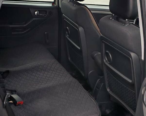 Жовтий Опель Меріва, об'ємом двигуна 1.6 л та пробігом 141 тис. км за 4500 $, фото 18 на Automoto.ua