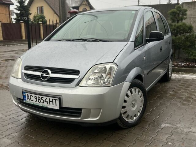 Сірий Опель Меріва, об'ємом двигуна 1.6 л та пробігом 220 тис. км за 3100 $, фото 13 на Automoto.ua