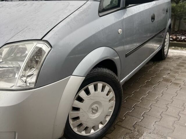 Сірий Опель Меріва, об'ємом двигуна 1.6 л та пробігом 220 тис. км за 3100 $, фото 11 на Automoto.ua