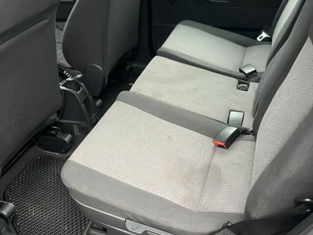 Сірий Опель Меріва, об'ємом двигуна 1.6 л та пробігом 220 тис. км за 3100 $, фото 18 на Automoto.ua