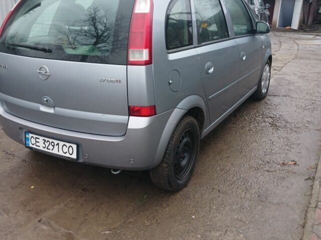 Сірий Опель Меріва, об'ємом двигуна 1.7 л та пробігом 255 тис. км за 4000 $, фото 3 на Automoto.ua