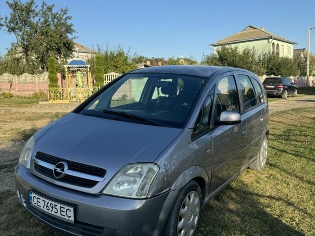 Серый Опель Мерива, объемом двигателя 1.4 л и пробегом 182 тыс. км за 3300 $, фото 3 на Automoto.ua