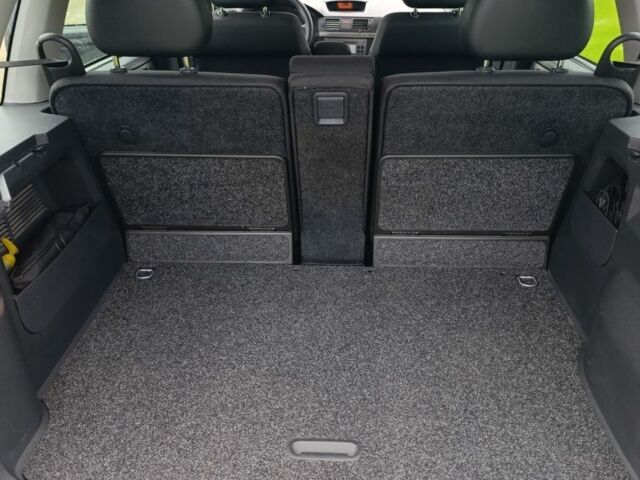 Серый Опель Мерива, объемом двигателя 1.8 л и пробегом 330 тыс. км за 3600 $, фото 5 на Automoto.ua