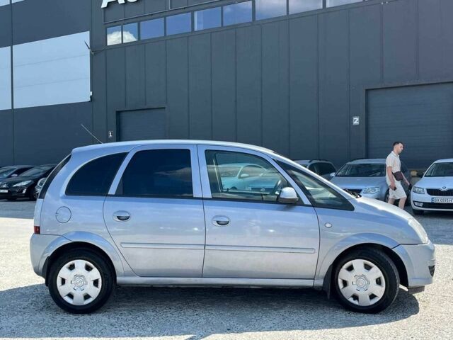 Серый Опель Мерива, объемом двигателя 1.6 л и пробегом 256 тыс. км за 3300 $, фото 18 на Automoto.ua