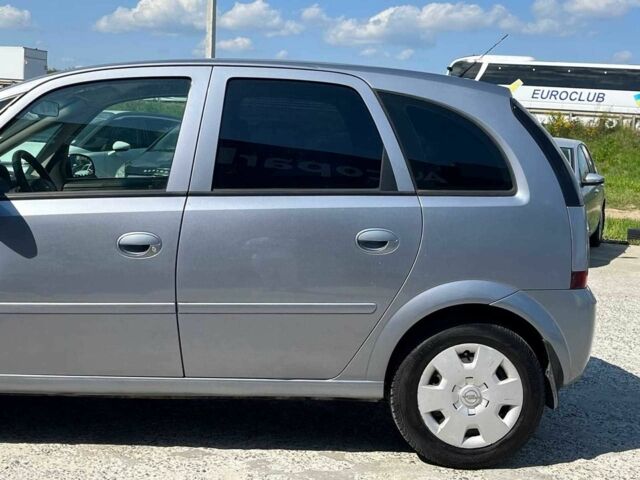 Серый Опель Мерива, объемом двигателя 1.6 л и пробегом 256 тыс. км за 3300 $, фото 16 на Automoto.ua