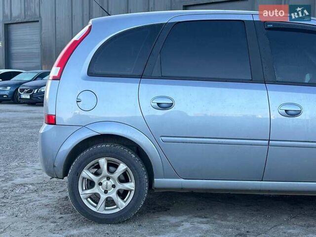 Серый Опель Мерива, объемом двигателя 1.8 л и пробегом 221 тыс. км за 5590 $, фото 9 на Automoto.ua