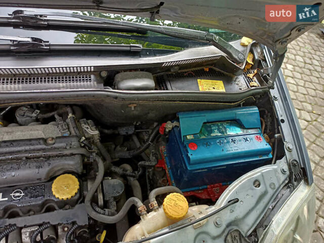 Сірий Опель Меріва, об'ємом двигуна 1.6 л та пробігом 274 тис. км за 4000 $, фото 9 на Automoto.ua