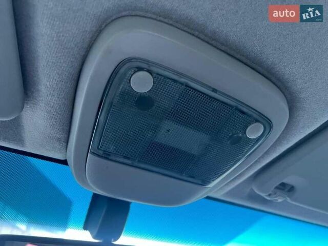 Серый Опель Мерива, объемом двигателя 1.8 л и пробегом 221 тыс. км за 5590 $, фото 31 на Automoto.ua