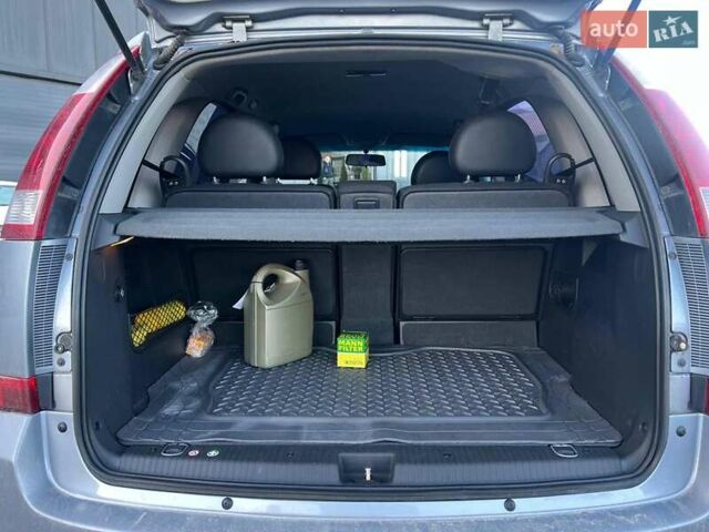 Серый Опель Мерива, объемом двигателя 1.8 л и пробегом 221 тыс. км за 5590 $, фото 36 на Automoto.ua