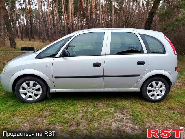 Серый Опель Мерива, объемом двигателя 1.6 л и пробегом 220 тыс. км за 4400 $, фото 5 на Automoto.ua