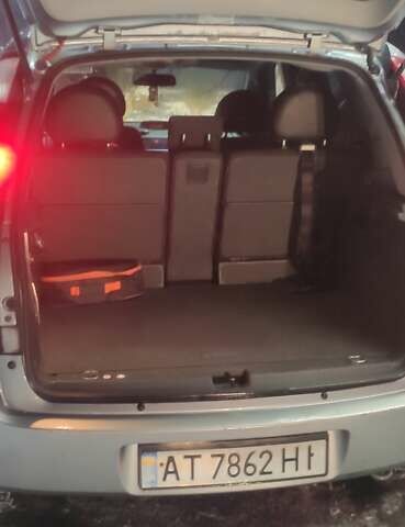 Серый Опель Мерива, объемом двигателя 1.6 л и пробегом 156 тыс. км за 3000 $, фото 6 на Automoto.ua