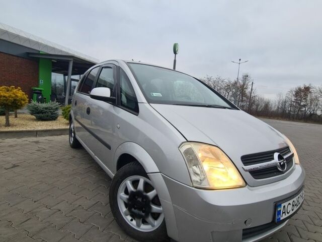 Сірий Опель Меріва, об'ємом двигуна 1.6 л та пробігом 149 тис. км за 3450 $, фото 1 на Automoto.ua