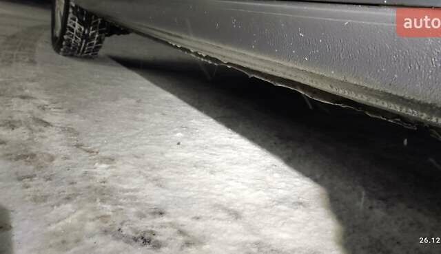 Серый Опель Мерива, объемом двигателя 1.6 л и пробегом 156 тыс. км за 3000 $, фото 15 на Automoto.ua