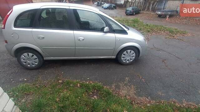 Серый Опель Мерива, объемом двигателя 1.8 л и пробегом 200 тыс. км за 4100 $, фото 18 на Automoto.ua