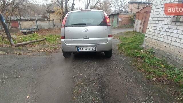 Серый Опель Мерива, объемом двигателя 1.8 л и пробегом 200 тыс. км за 4100 $, фото 19 на Automoto.ua
