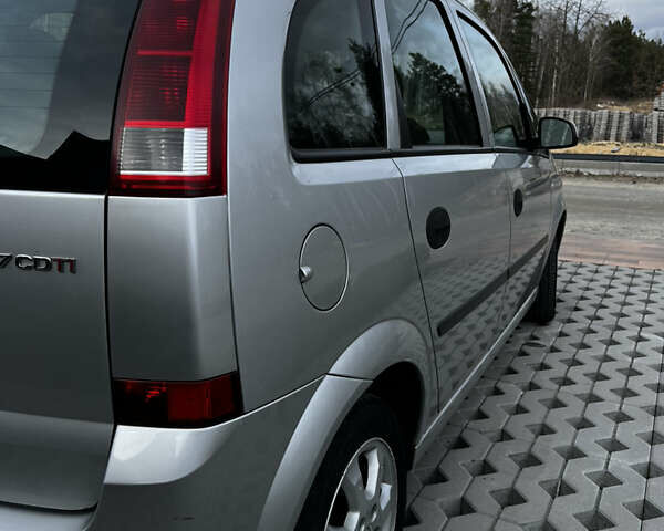 Сірий Опель Меріва, об'ємом двигуна 1.69 л та пробігом 155 тис. км за 4200 $, фото 7 на Automoto.ua