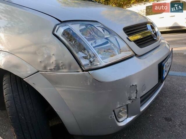 Серый Опель Мерива, объемом двигателя 1.6 л и пробегом 160 тыс. км за 3500 $, фото 7 на Automoto.ua