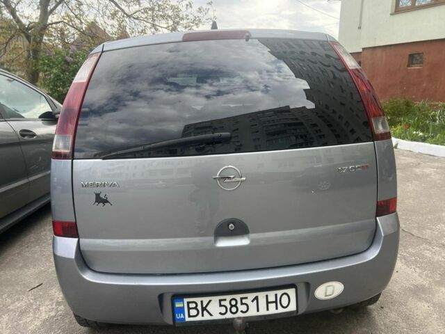 Опель Мерива 2004 в Костополе на Automoto.ua Серый Опель Мерива, объемом двигателя 1.7 л и пробегом 300 тыс. км за 3500 $, фото 1 на Automoto.ua