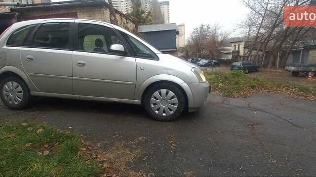 Серый Опель Мерива, объемом двигателя 1.8 л и пробегом 200 тыс. км за 4100 $, фото 21 на Automoto.ua
