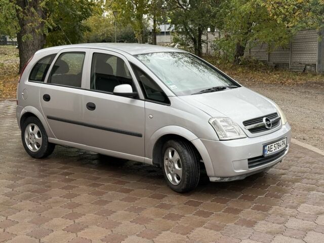 Опель Мерива 2004 в Днепре (Днепропетровске) на Automoto.ua Серый Опель Мерива, объемом двигателя 1.7 л и пробегом 333 тыс. км за 3375 $, фото 2 на Automoto.ua