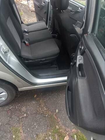 Серый Опель Мерива, объемом двигателя 1.8 л и пробегом 200 тыс. км за 4100 $, фото 13 на Automoto.ua