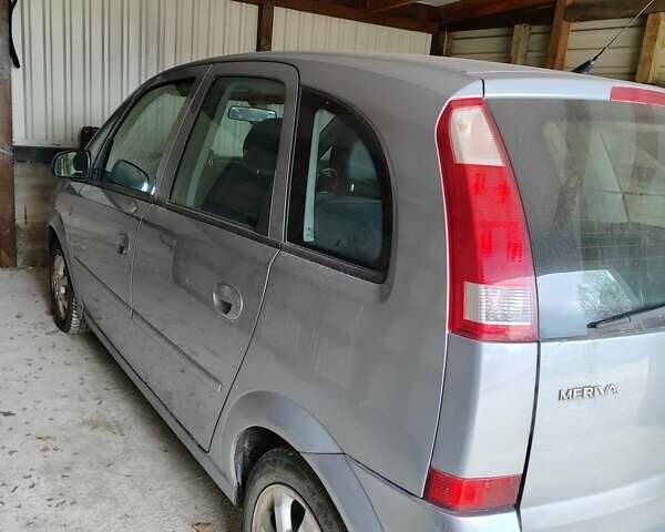 Сірий Опель Меріва, об'ємом двигуна 1.6 л та пробігом 180 тис. км за 2990 $, фото 5 на Automoto.ua