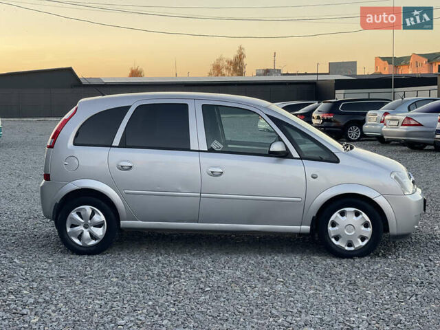 Серый Опель Мерива, объемом двигателя 1.6 л и пробегом 279 тыс. км за 3450 $, фото 4 на Automoto.ua