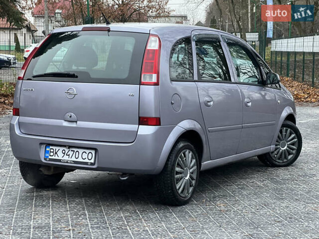 Серый Опель Мерива, объемом двигателя 1.6 л и пробегом 180 тыс. км за 3650 $, фото 8 на Automoto.ua