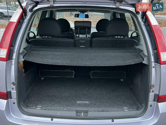 Серый Опель Мерива, объемом двигателя 1.6 л и пробегом 180 тыс. км за 3650 $, фото 12 на Automoto.ua