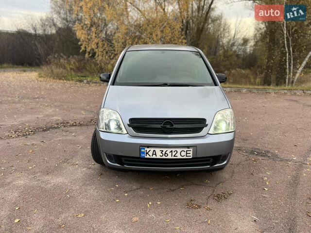 Серый Опель Мерива, объемом двигателя 1.6 л и пробегом 307 тыс. км за 3600 $, фото 24 на Automoto.ua