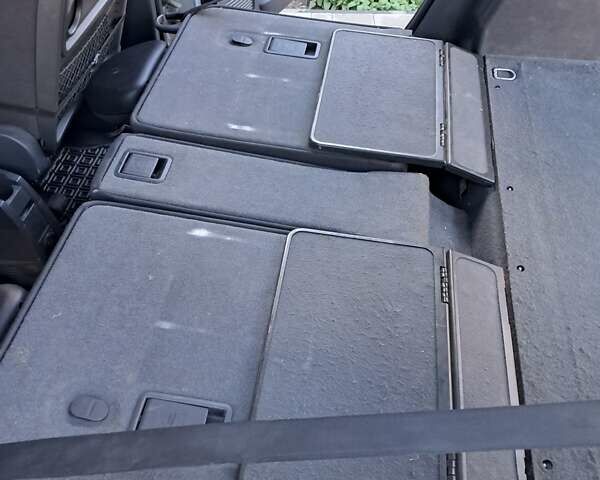 Серый Опель Мерива, объемом двигателя 1.6 л и пробегом 262 тыс. км за 2900 $, фото 7 на Automoto.ua